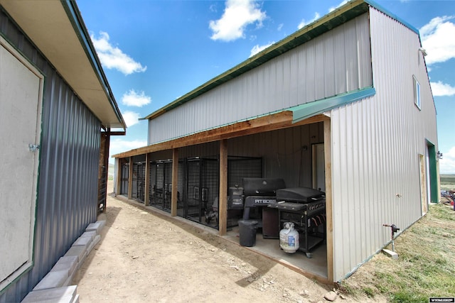 6653 Natrona Rd, Natrona, WY 82646 - view of garage