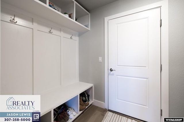 5845 Overlook Way, Mills, WY 82604 - mudroom with wood finished floors and baseboards