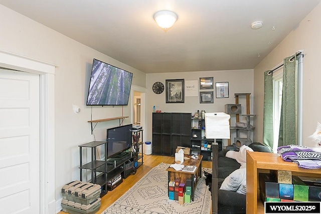 804 Connecticut Ave, Rock Springs, WY 82901 - living room featuring wood finished floors