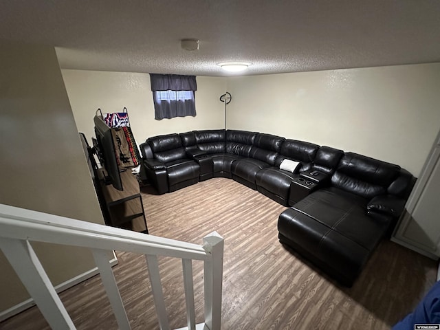 4 Meadowgreen Pl, Douglas, WY 82633 - living area featuring wood finished floors and a textured ceiling