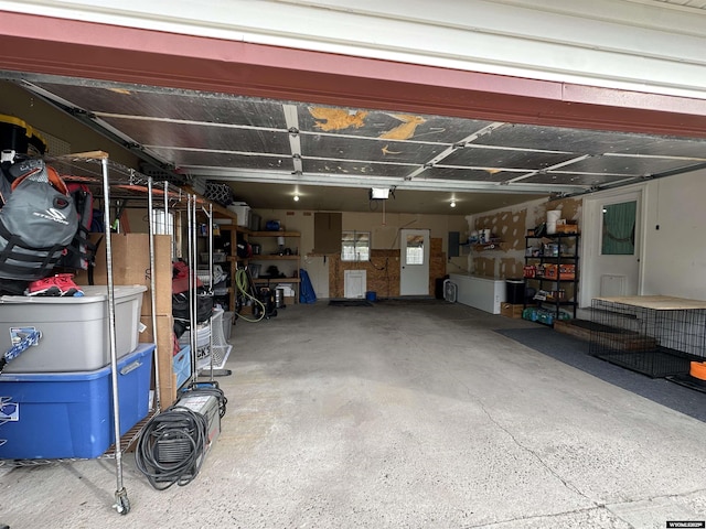 4 Meadowgreen Pl, Douglas, WY 82633 - view of garage