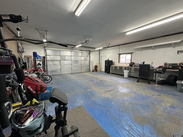 4 Meadowgreen Pl, Douglas, WY 82633 - view of garage