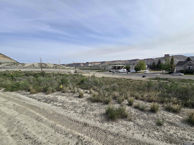 785 River View Dr, Green River, WY 82935