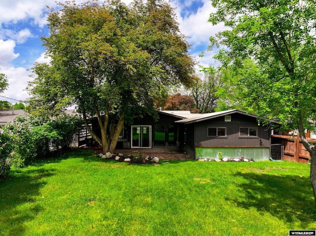 737 Cascade St, Lander, WY 82520 - view of back of property