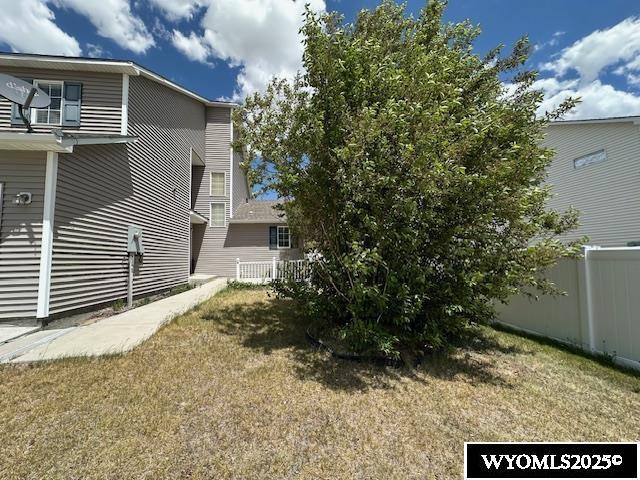 517 Archers Trl, Rock Springs, WY 82901 - view of side of home