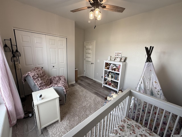 1765 New Mexico St, Green River, WY 82935 - bedroom with a closet, baseboards, wood finished floors, and ceiling fan
