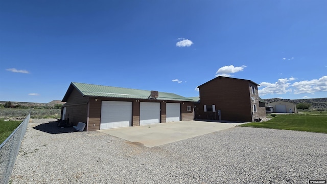 190 Ln 7, Thermopolis, WY 82443 - view of detached garage