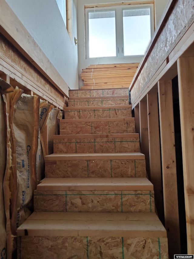 8 Lookout Ln, Dubois, WY 82513 - view of stairs