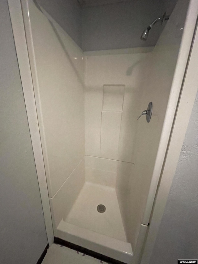 214 E Spruce St, Rawlins, WY 82301
