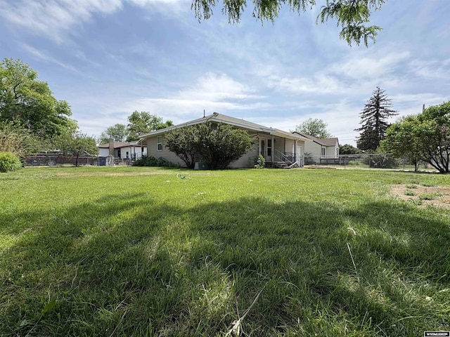 321 N 2nd St, Riverton, WY 82501 - view of yard