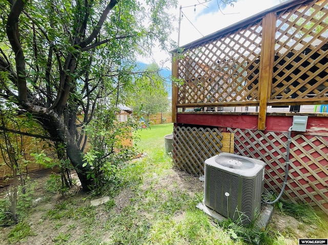 1328 Canyon Ct, Kemmerer, WY 83101 - view of yard