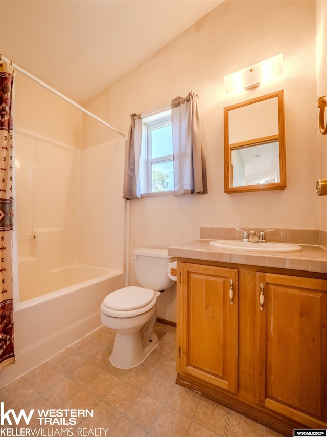7459 Geary Dome Rd, Evansville, WY 82636 - bathroom featuring vanity and shower / bath combo