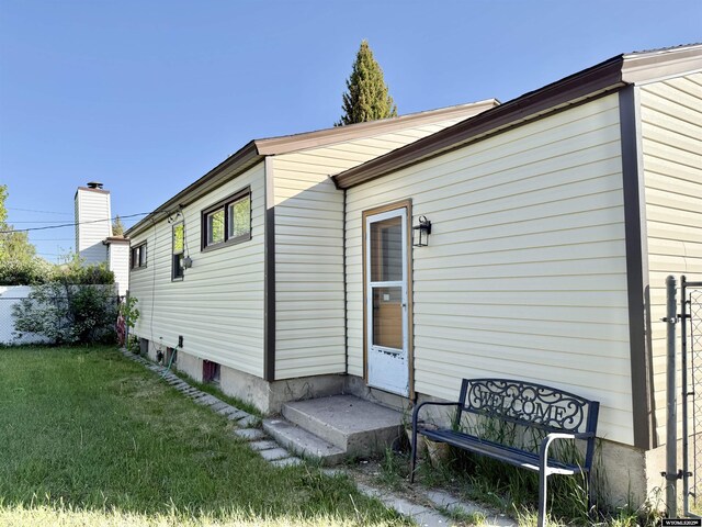 422 Beech Ave, Kemmerer, WY 83101 - back of house