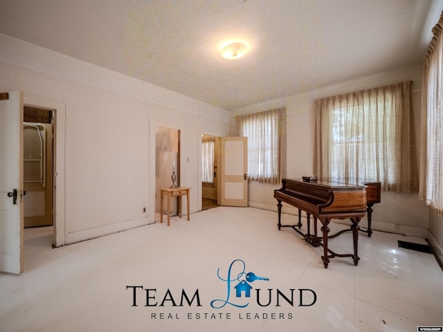 719 E 4th St, Casper, WY 82601 - sitting room featuring baseboards