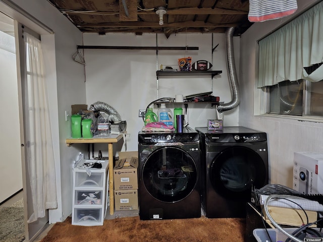 313 Cottonwood St, Evanston, WY 82930 - laundry room featuring washer and dryer