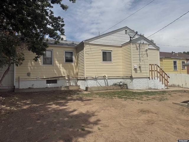 524 E Murray St, Rawlins, WY 82301 - rear view of property