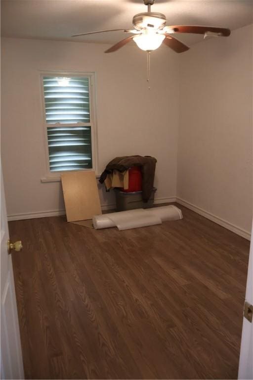 1905 Loritte Dr, Corpus Christi, TX 78416 - empty room with wood finished floors and a ceiling fan
