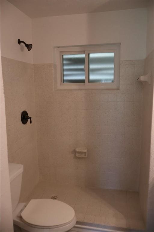 1905 Loritte Dr, Corpus Christi, TX 78416 - bathroom featuring a shower stall and tile patterned floors