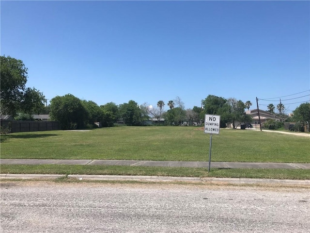 4310 Walton Pl, Corpus Christi, TX 78412 - photo 2