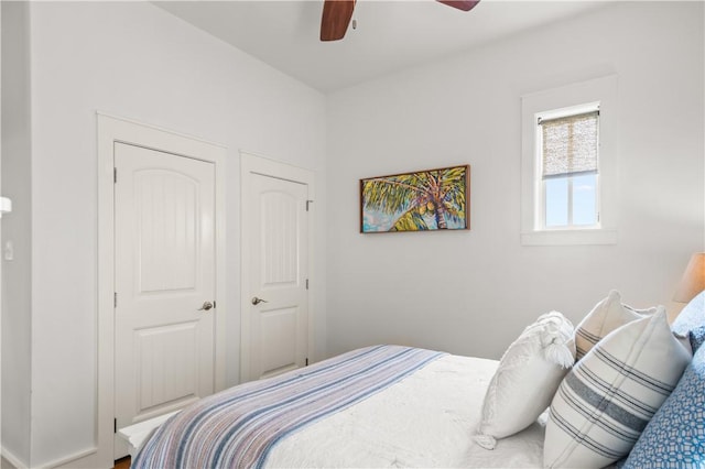 bedroom featuring ceiling fan