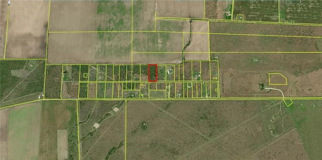 8286 Sims Dr, Skidmore, TX 78389 - photo 2