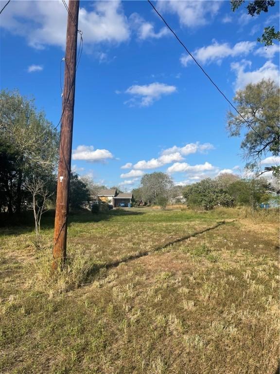 310 W 4th St, Bishop TX, 78343 land for sale