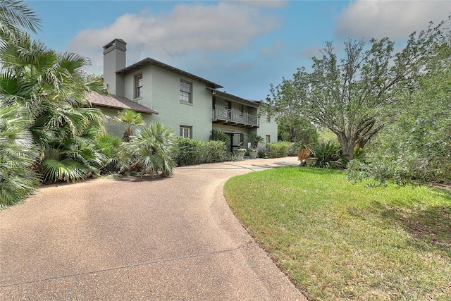 exterior space featuring a yard