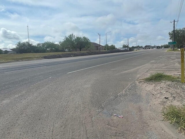 501 S Smith Ave, Hebbronville, TX 78361 - photo 3