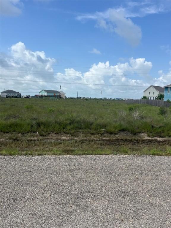 151 W Pin Oak Ln, Rockport, TX 78382 - photo 3