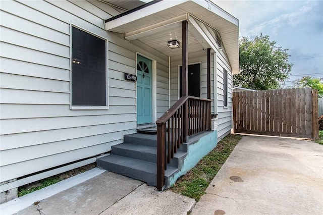 4001 Cott St, Corpus Christi, TX 78411 - view of exterior entry
