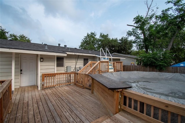4001 Cott St, Corpus Christi, TX 78411 - view of wooden terrace