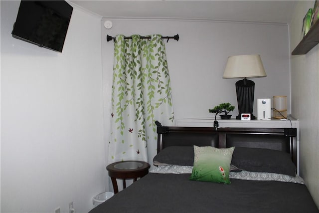 3938 Surfside Blvd Unit 3129, Corpus Christi, TX 78402 - bedroom featuring ornamental molding