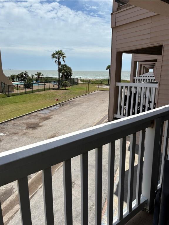 3938 Surfside Blvd Unit 3129, Corpus Christi, TX 78402 - view of yard featuring a water view and a balcony