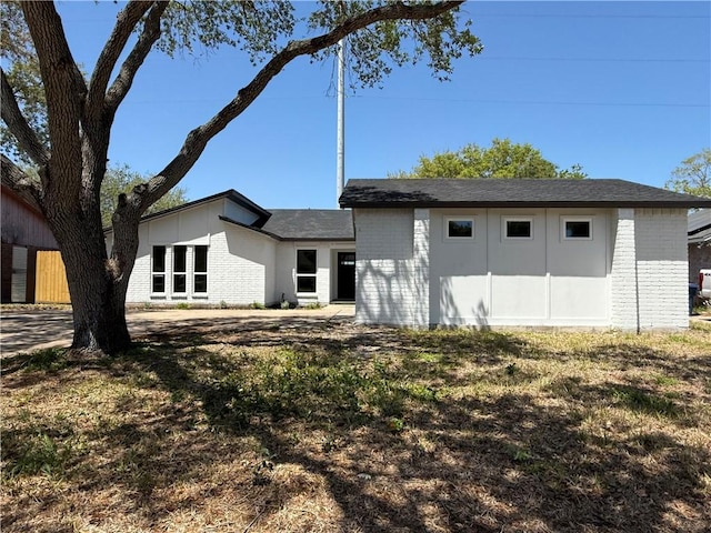 2413 Still Brook Dr, Corpus Christi, TX 78414 - view of front of house featuring brick siding