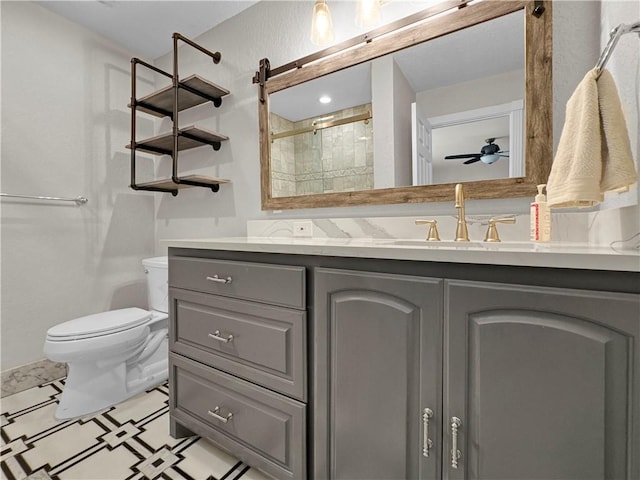 13910 Riverway Dr, Corpus Christi, TX 78410 - full bath with vanity, a tile shower, and ceiling fan