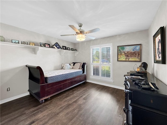 13910 Riverway Dr, Corpus Christi, TX 78410 - bedroom with dark wood-style floors and a ceiling fan