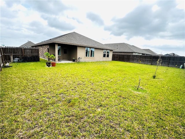 1353 Regents Park Ln, Corpus Christi, TX 78415 - back of property with a patio