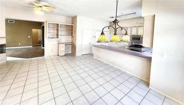 2210 Dorsey St, Corpus Christi, TX 78414 - kitchen with appliances with stainless steel finishes, ceiling fan, a peninsula, open shelves, and decorative light fixtures