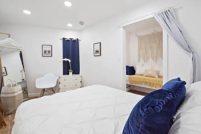 3938 Surfside Blvd Unit 1212, Corpus Christi, TX 78402 - bedroom with recessed lighting