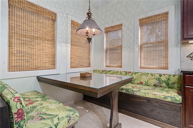 10 Old Cottage Beach Dr, Rockport, TX 78382 - view of dining space