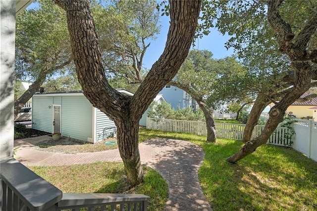 10 Old Cottage Beach Dr, Rockport, TX 78382 - view of yard with a patio area