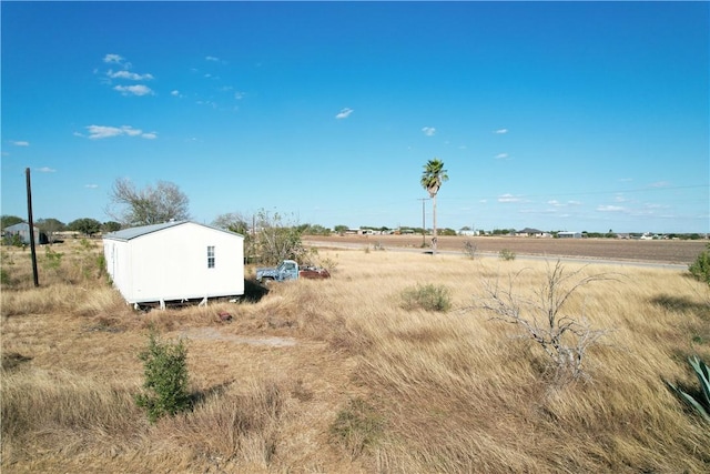 Listing photo 2 for 571 N County Road 305, Orange Grove TX 78372