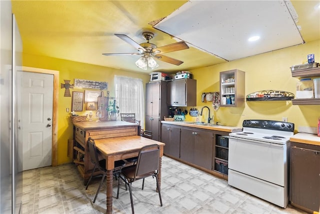 310 E 2nd St, Bishop, TX 78343 - photo 6
