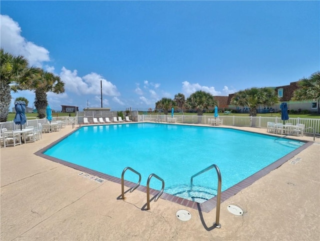 700 Island Retreat Rd Unit 37, Port Aransas, TX 78373 - community pool with a patio area
