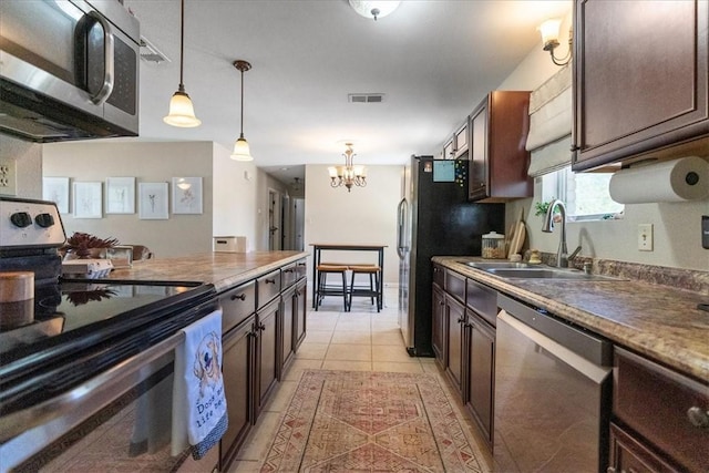 1304 Amy St, George West, TX 78022 - photo 9