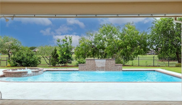 4 E Bar Le Doc Dr, Corpus Christi, TX 78414 - view of swimming pool with a fenced backyard, a patio, and a pool with connected hot tub