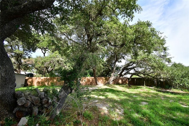 304 Traylor Ave, Rockport, TX 78382 - photo 7