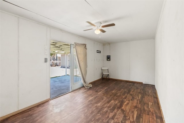 4513 Green Grove Dr, Corpus Christi, TX 78415 - unfurnished room with a ceiling fan and wood finished floors