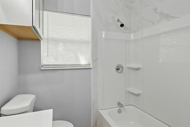 741 Lansdown Dr, Corpus Christi, TX 78412 - bathroom with toilet and shower / bath combination