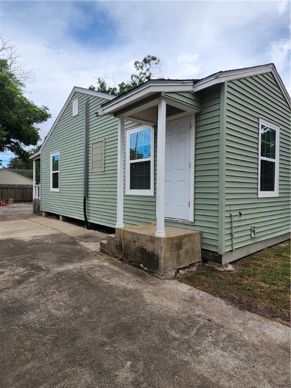 view of front of home